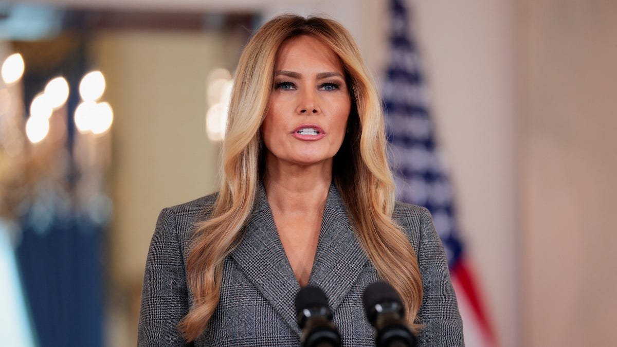 Melania Trump denounces 'false smears' about her and Jeffrey Epstein
